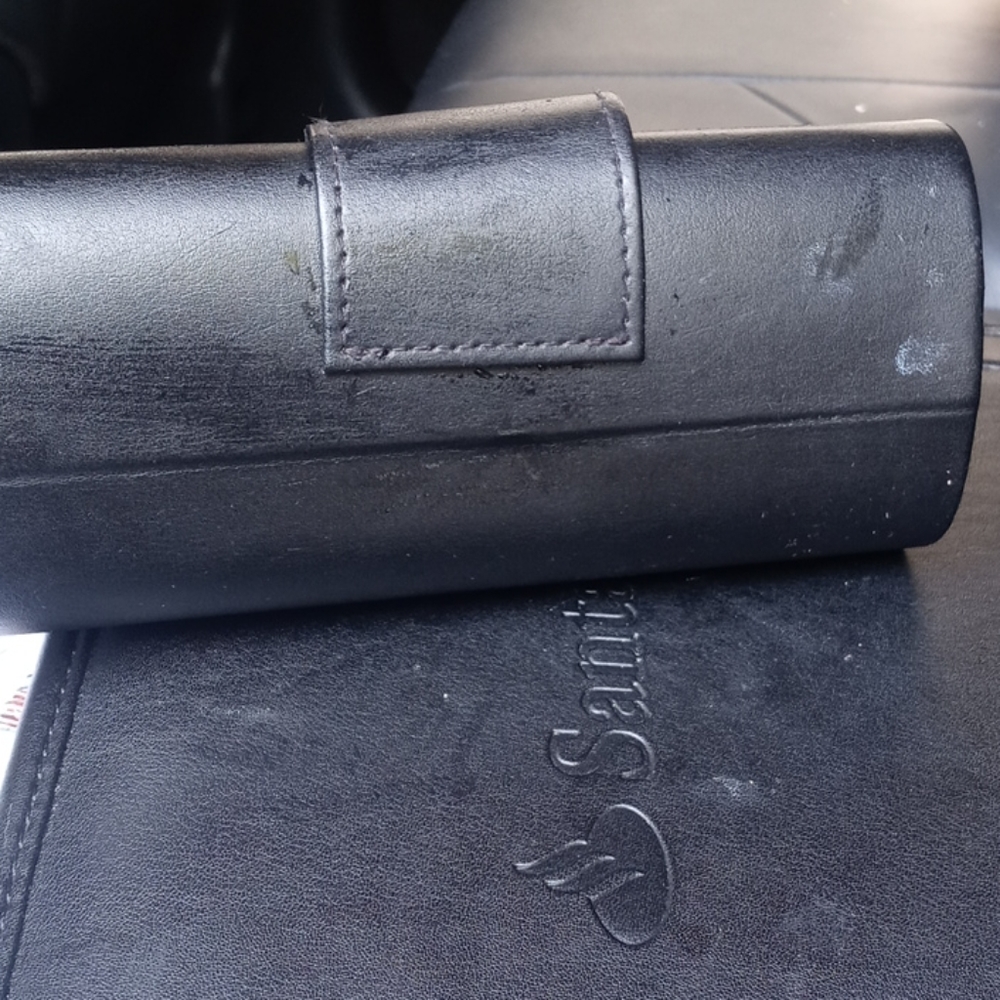 Eyeglasses case - Picture 4 of 4